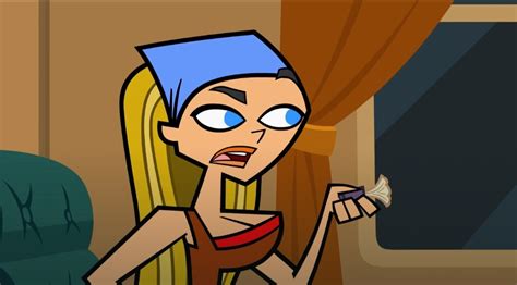 total druma lindsay voice acter.